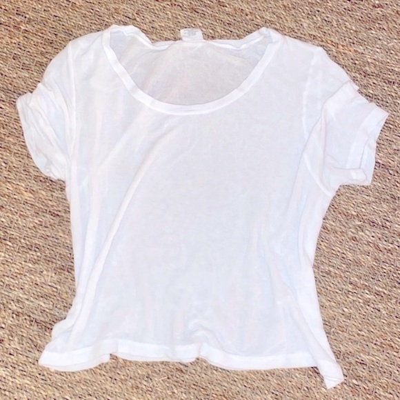 Essentials by Full Tilt Tee - Picture 1 of 3